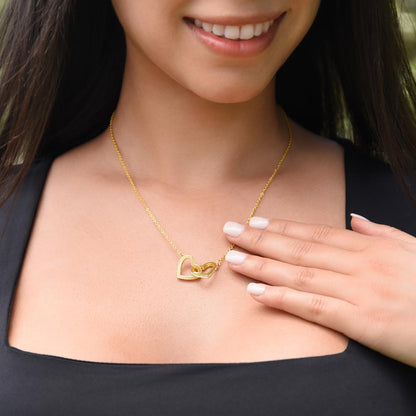 18k yellow gold Interlocking hearts necklace